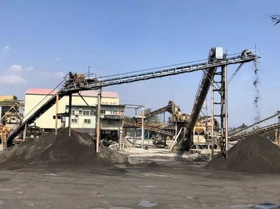 水泥企业进军机制砂石行业--中联水泥年产300万吨砂石料生产线让尾矿变废为宝